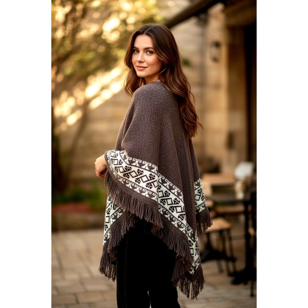 Vintage Fotrama Poncho Shawl Cape One Size Alpaca Wool Fringe Tribal Winter Boho - Picture 6 of 12